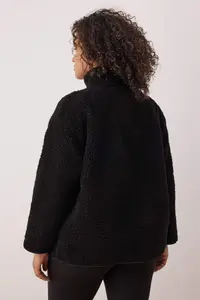 Trendyol Curve Winter Essentials Black Thick Fleece Zippered Dog collar with pocket Knitting Sweatshirt - Image 4