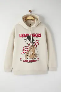 Trendyol Curve Stone Oversized/Wide Pattern Hooded Printed Plus Size Sweatshirt with Fleece Inside - Image 5