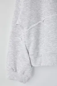 Trendyol Curve Gray Melange Hooded Puff Printed Wide Pattern Crop Size Knitting Plus Size Sweatshirt - Image 7