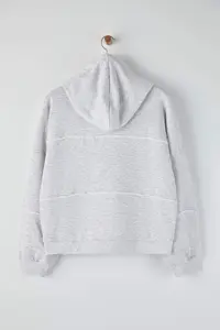Trendyol Curve Gray Melange Hooded Puff Printed Wide Pattern Crop Size Knitting Plus Size Sweatshirt - Image 8