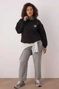Trendyol Curve Black Back Galaxy Printed Oversized/Wide Pattern Inside Fleece Plus Size Sweatshirt