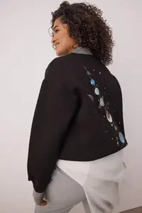Trendyol Curve Black Back Galaxy Printed Oversized/Wide Pattern Inside Fleece Plus Size Sweatshirt - Image 2