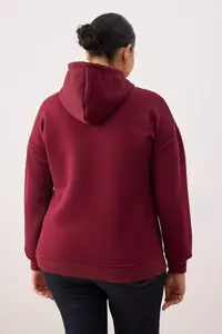 Trendyol Curve Burgundy College Themed Hooded Plus Size Sweatshirt - Image 4