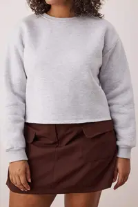 Trendyol Curve Kar Melange Crop Size Crew Neck Basic Plus Size Sweatshirt - Image 3