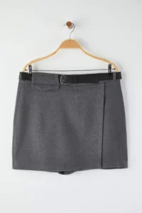 Trendyol Curve Gray Arched Bowl Winter Mini Weaving Shorts Skirt - Image 5