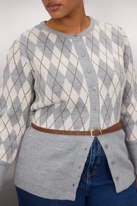 Trendyol Curve Gray Baklava Patterned Jacket Look Knitwear Cardigan - Image 3