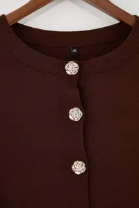 Trendyol Curve Brown Premium/Special Yarn Rose buttoned Jacket Look Knitwear Cardigan - Image 6