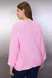 Trendyol Curve Pink Flower Detailed Knitwear Cardigan - Image 4