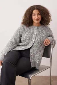 Trendyol Curve Anthracite Button Detailed Soft Textured Patterned Jacket Look Knitwear Cardigan - Image 2