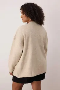 Trendyol Curve Stone Soft textured Pocket Detail Knitwear Cardigan - Image 4