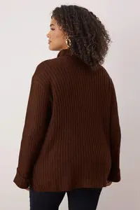 Trendyol Curve Brown Soft textured Dog collar Knitwear Cardigan - Image 4