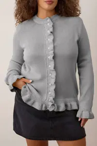 Trendyol Curve Light Gray Button & Flywheel Detailed Soft textured Knitwear Cardigan - Image 3