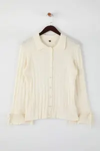 Trendyol Curve Ecru Mercerized Look Ribbed Polo Shirt Collar Knitwear Cardigan - Image 5