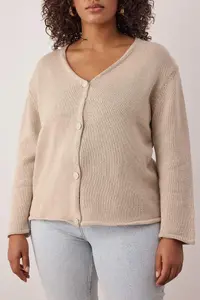Trendyol Curve Beige Cotton V-neck Relax Fit Knitwear Cardigan - Image 3