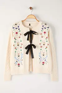 Trendyol Curve Ecru Ribbon Detailed Flower Embroidered Hair Knitting Knitwear Cardigan - Image 5