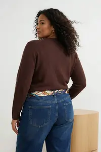 Trendyol Curve Brown Woolly Jacket Look Knitwear Cardigan - Image 3