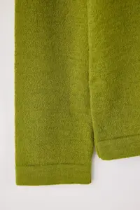 Trendyol Curve Green Woolly Jacket Look Knitwear Cardigan - Image 7