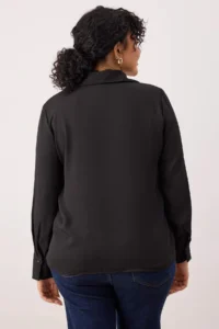 Trendyol Curve Black  Shirt Collar Pocket Detail Weaving Plus Size Shirt - Image 4