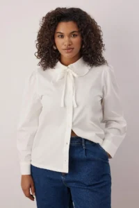 Trendyol Curve Premium Ecru Baby Collar Long Sleeve Plus Size Shirt - Image 2