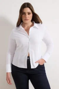 Trendyol Curve Wardrobe Essentials White Hafif Bele Oturan Cotton Weaving Shirt - Image 2
