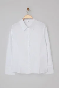 Trendyol Curve Wardrobe Essentials White Hafif Bele Oturan Cotton Weaving Shirt - Image 5