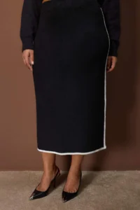 Trendyol Curve Black Stripe Detailed Midi Size Knitwear Skirt - Image 2