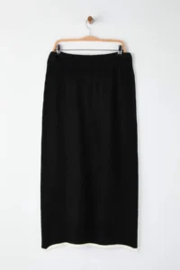 Trendyol Curve Black Stripe Detailed Midi Size Knitwear Skirt - Image 6