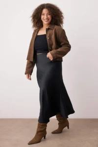 Trendyol Curve Black Midi Size Satin Weaving Plus Size Skirt - Image 2