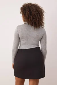 Trendyol Curve Black Pilili Arched Weaving Plus Size Shorts Skirt - Image 5