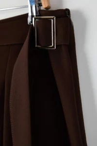 Trendyol Curve Brown Pilili Arched Weaving Plus Size Shorts Skirt - Image 6