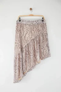 Trendyol Curve Multicolored Snake Patterned Asymmetric Weaving Plus Size Midi Skirt - Image 5