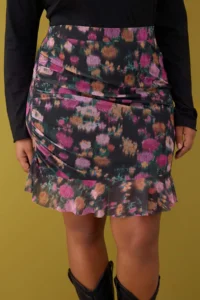 Trendyol Curve Black flower patterned Mini Tulle Knitting Plus Size Skirt - Image 3