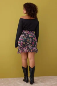 Trendyol Curve Black flower patterned Mini Tulle Knitting Plus Size Skirt - Image 4