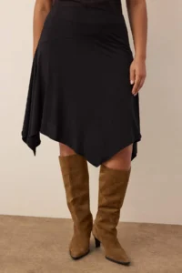 Trendyol Curve Black Elastic Waist Skirt Tip Asymmetric Knitting Midi Plus Size Skirt - Image 3