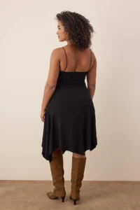 Trendyol Curve Black Elastic Waist Skirt Tip Asymmetric Knitting Midi Plus Size Skirt - Image 4