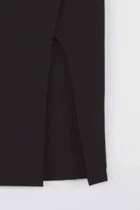 Trendyol Curve Black Slit Detailed Knitting Flexible Material Plus Size Midi Skirt - Image 6