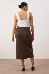 Trendyol Curve Brown Slit Detailed Knitting Flexible Material Plus Size Midi Skirt - Image 4