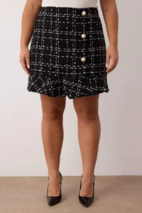 Trendyol Curve Black Tweed Plaid/Checkered Mini Weaving Plus Size Skirt - Image 3