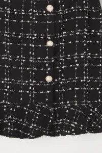 Trendyol Curve Black Tweed Plaid/Checkered Mini Weaving Plus Size Skirt - Image 6