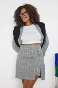 Trendyol Curve Anthracite Plaid/Checkered Accessory Detailed Plus Size Weaving Skirt - Image 2