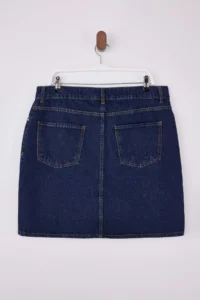 Trendyol Curve Dark Blue Buttoned Front 100% Cotton Non-Stretch Plus Size Denim Skirt - Image 7
