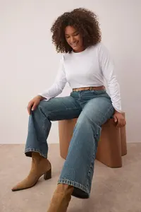 Trendyol Curve White 100% Cotton Long Sleeve Crew Neck Regular Basic Knitting Plus Size T-Shirt