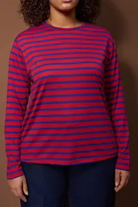 Trendyol Curve Navy Blue Striped Regular/Normal Pattern Basic Crew Neck Knitting T-Shirt - Image 3