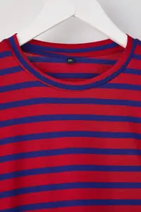 Trendyol Curve Navy Blue Striped Regular/Normal Pattern Basic Crew Neck Knitting T-Shirt - Image 6