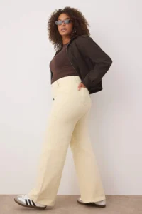 Trendyol Curve Ecru High Waist Wide Leg Plus Size Wide Leg jeans - Image 2