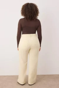 Trendyol Curve Ecru High Waist Wide Leg Plus Size Wide Leg jeans - Image 4