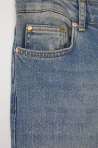 Trendyol Curve Dark Blue Pale Effect Vintage Yüksel Waist flared leg plus size jeans - Image 6