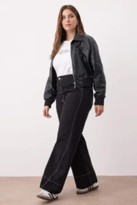 Trendyol Curve Anthracite High Waist Stitching Detailed Wide Leg Plus Size Wide Leg jeans - Image 2