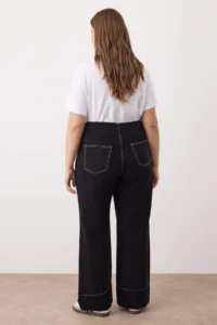 Trendyol Curve Anthracite High Waist Stitching Detailed Wide Leg Plus Size Wide Leg jeans - Image 4