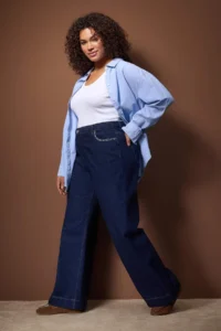 Trendyol Curve Special Collection Dark Blue Pocket Detail Straight Fit 100% Cotton Non-Stretch jeans - Image 2